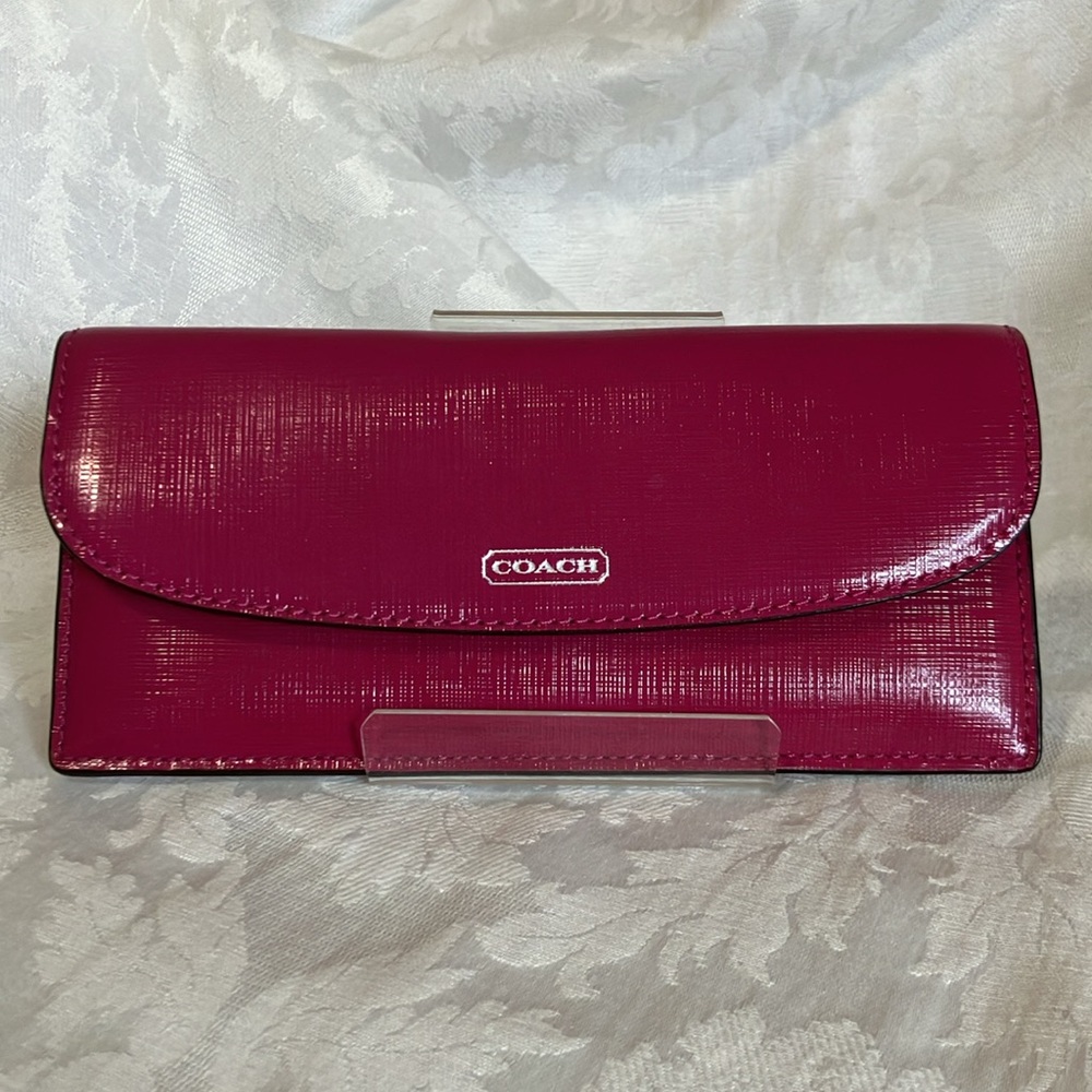 Coach NWT Saffiano Patent Leather Wallet in Bright Magenta